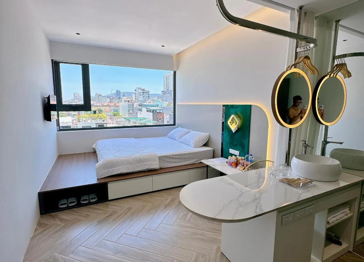 T E U Hotel & Apartment Da Nang 0*,  Vietnam