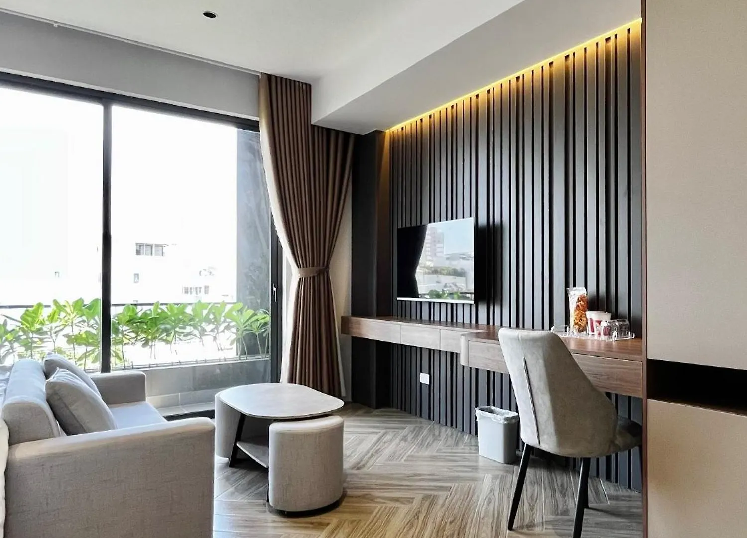 Aparthotel T E U Hotel & Apartment Da Nang